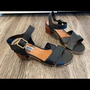 Steve Madden Sandals with small heel